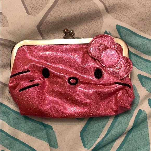 Hello Kitty Handbags - 3/$15 Hello Kitty Make Up Clutch